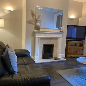 Alexander Jesmond Apartment